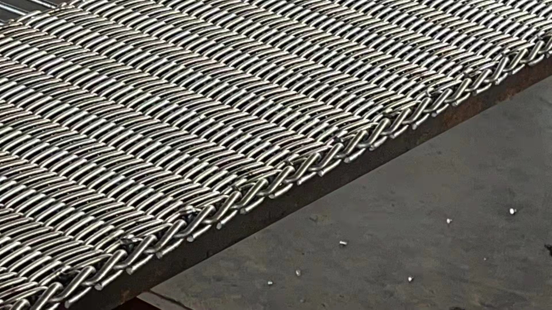 耐高溫網帶有哪些特點？